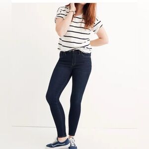 Madewell Tall 9" Mid-Rise Skinny Jeans in Larkspur Wash: TENCEL SZ 27T